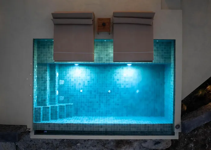 וילה Athera Luxury אימרוביגלי