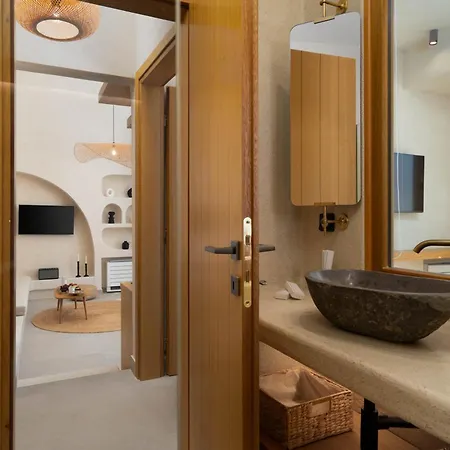 Athera Luxury Villa *